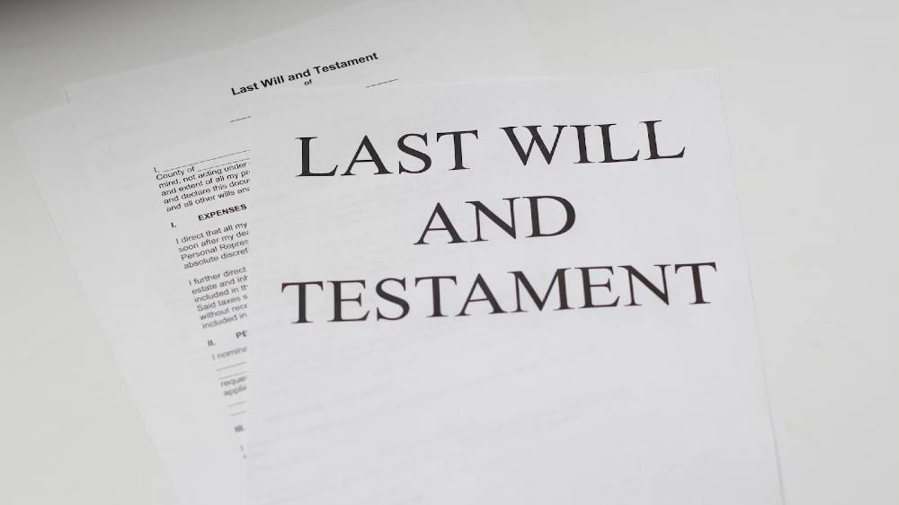 How Lawyers Help Manage Wills and Estates